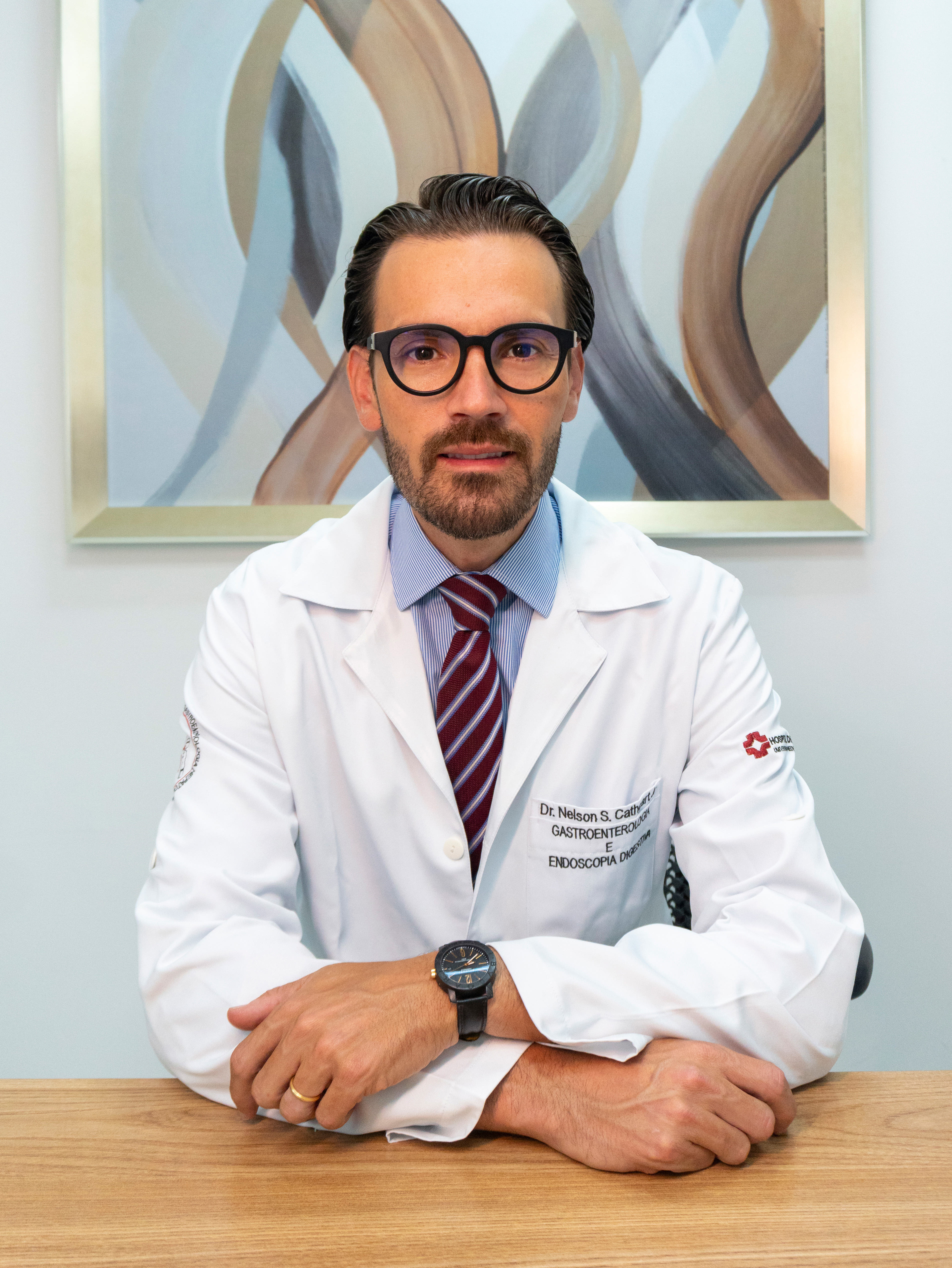 Dr. Nelson Cathcart Jr. de jaleco, retrato